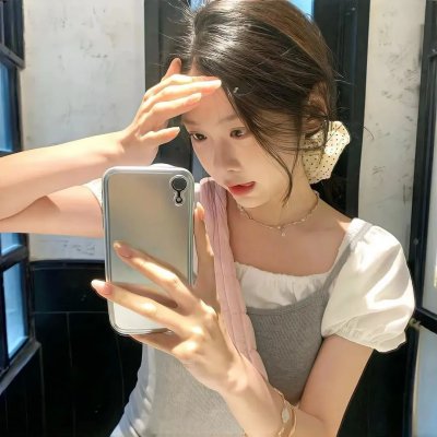 超级明星金·卡戴珊封面